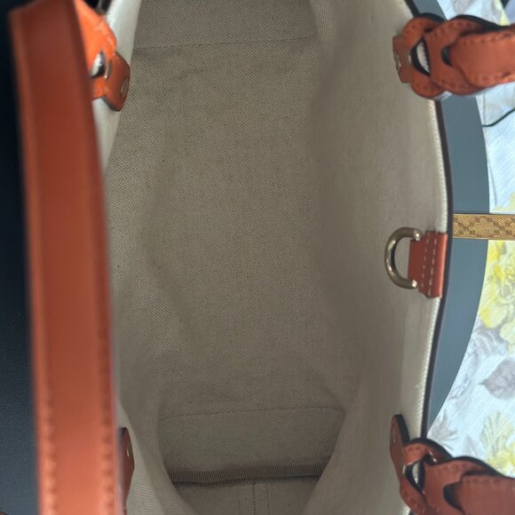 Gucci Diamante Craft Canvas Tote - Authentic! Excelent Condition! - Picture 8 of 9